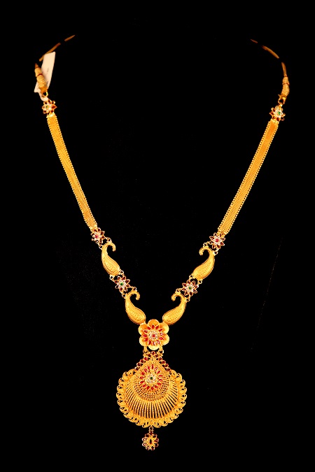 Kchinnadurai: View our entire collection of necklaces jewellery for women at our online store today.