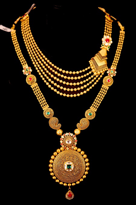 Kchinnadurai: View our entire collection of necklaces jewellery for women at our online store today.